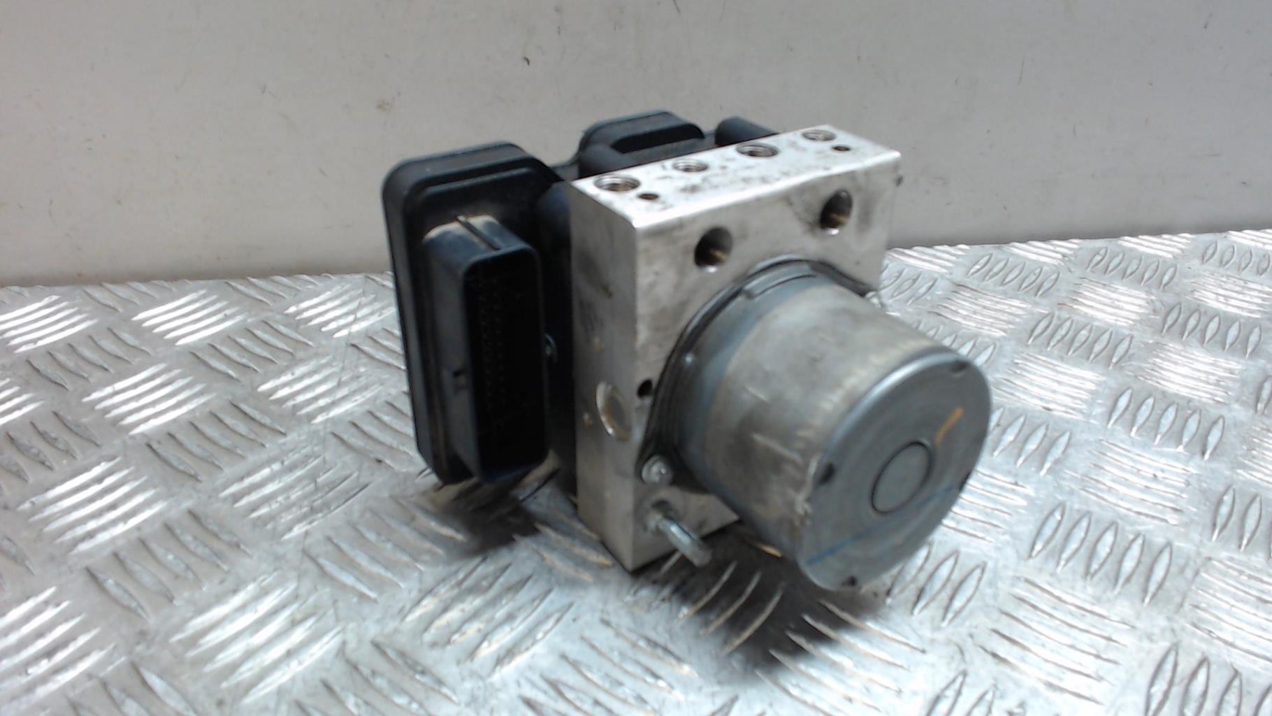 Bloc ABS (freins anti-blocage) RENAULT MASTER 3 PHASE 2  - 1