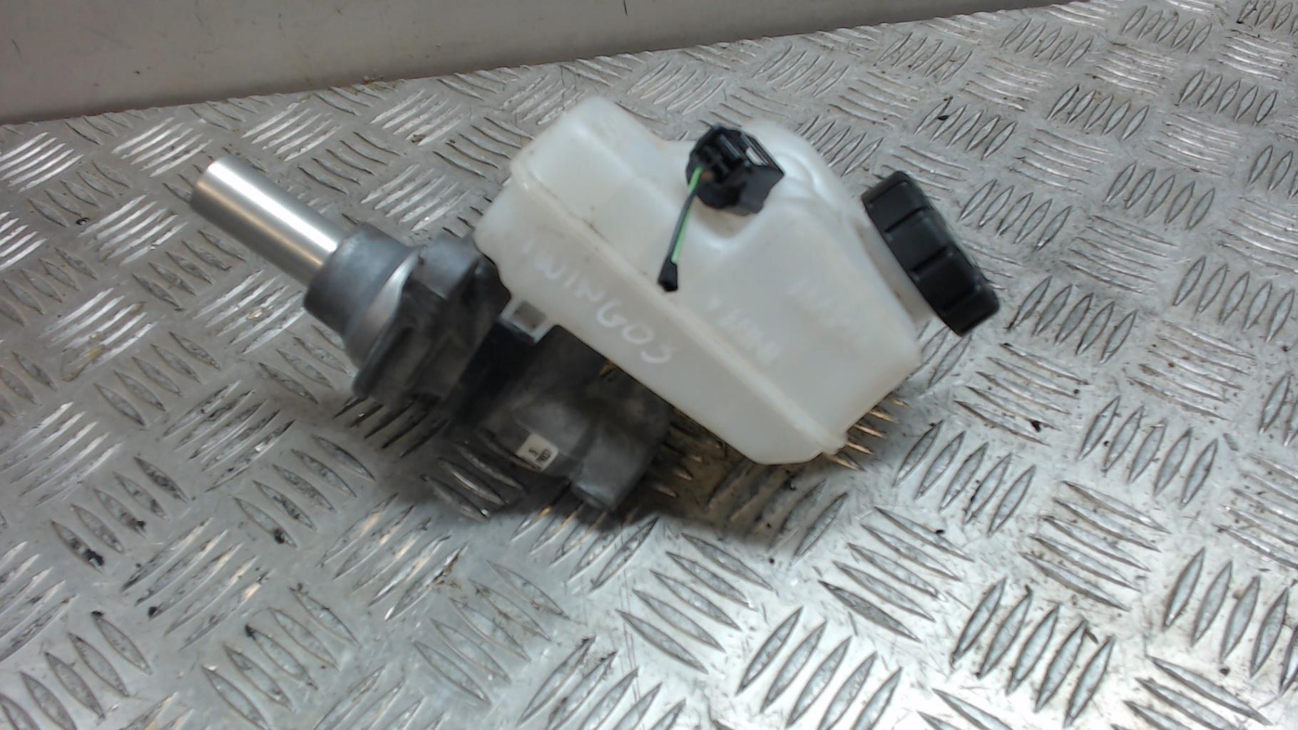Maitre cylindre (freinage) RENAULT TWINGO 3 PHASE 2  - 1