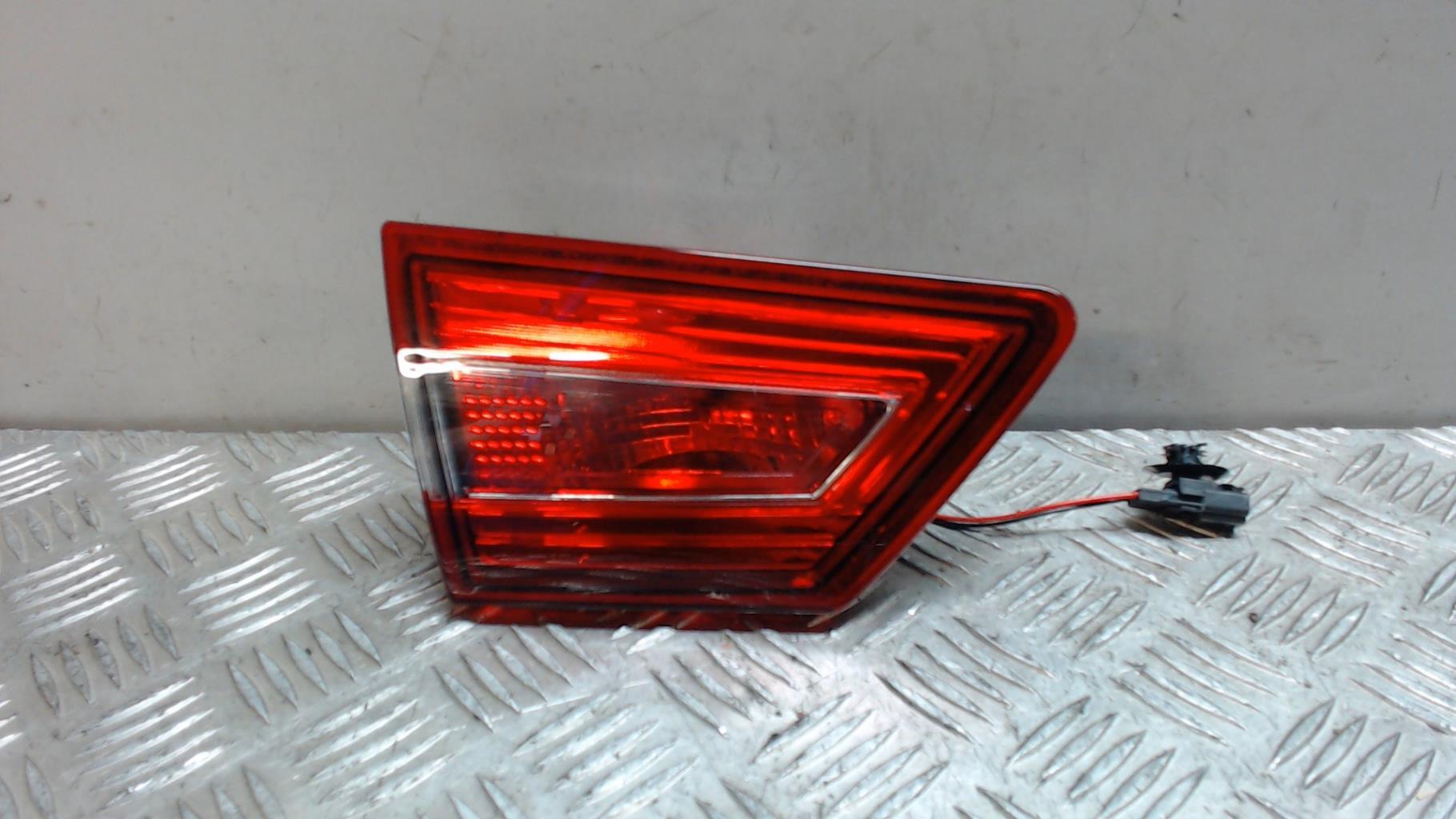 Feu arriere secondaire gauche (feux) RENAULT CLIO 4 PHASE 1  - 1