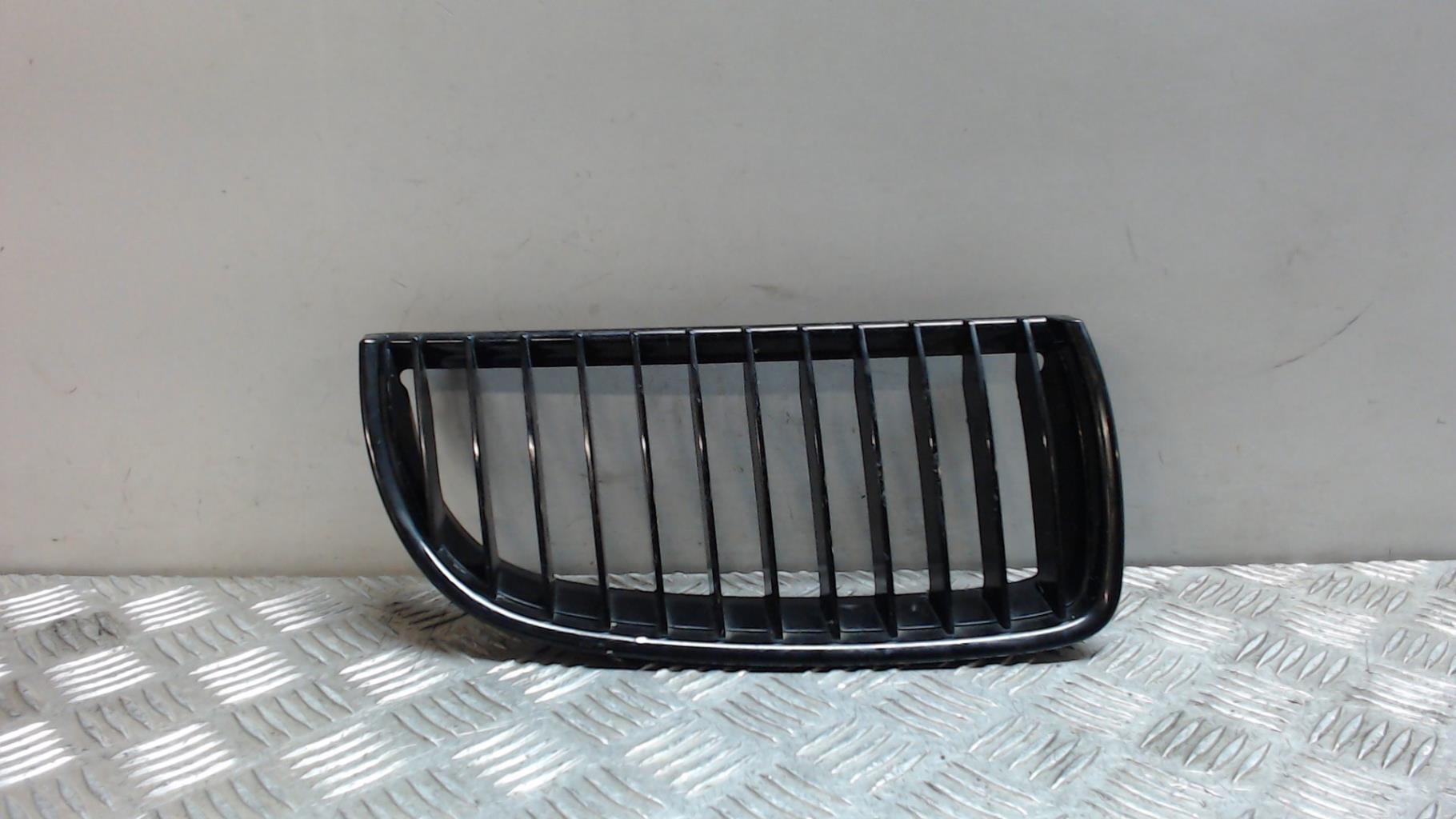 Grille de calandre gauche BMW SERIE 3 E91 TOURING PHASE 1 BREAK  - 1