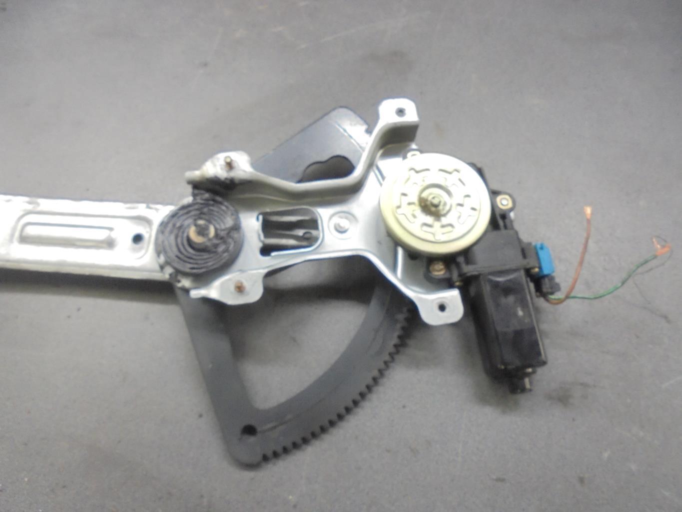 Leve vitre electrique avant droit DAEWOO REZZO  - 1