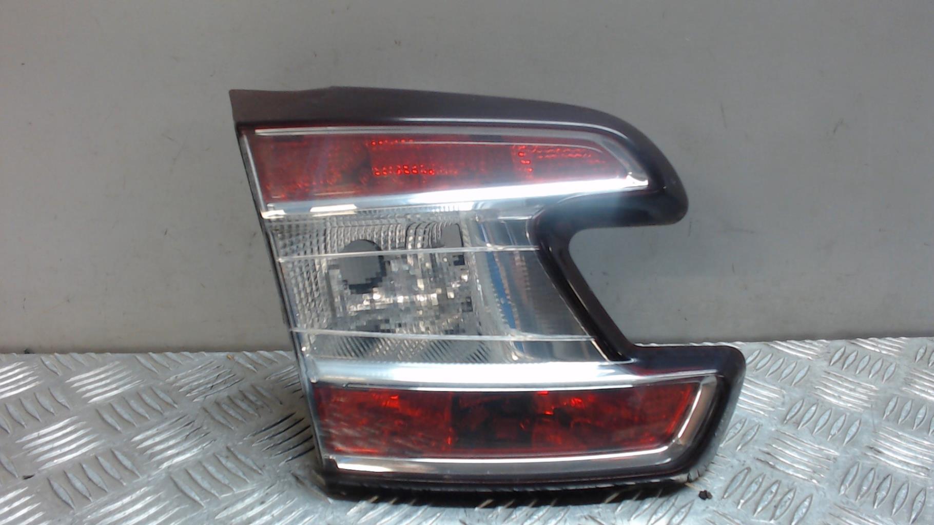 Feu arriere secondaire gauche (feux) RENAULT MEGANE 3 PHASE 1 BREAK Diesel - 1