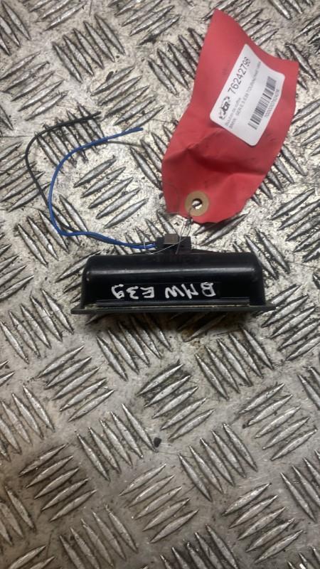 Bouton de coffre BMW SERIE 5 E39 TOURING PHASE 1 BREAK Diesel - 1