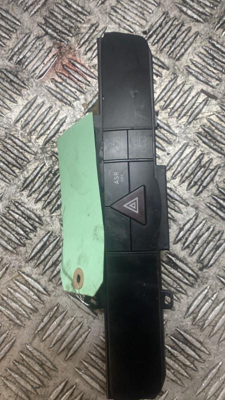 Bouton de warning MERCEDES SPRINTER 2 PHASE 1  - 1