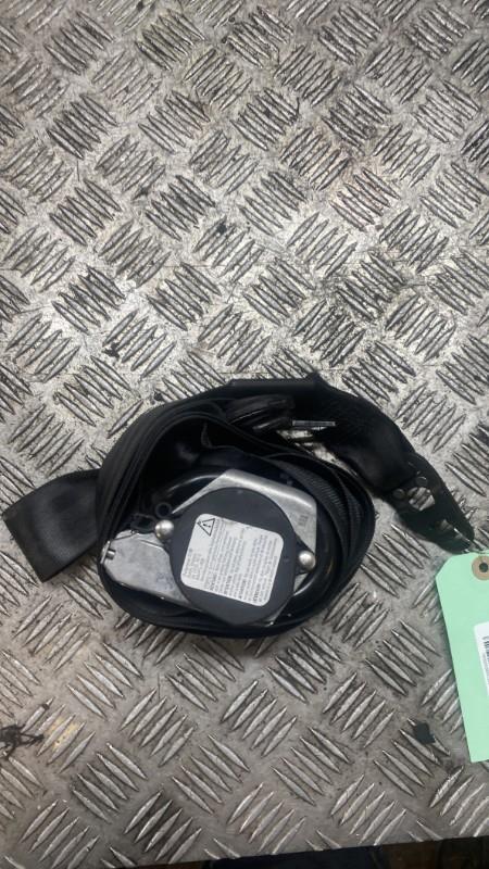 Ceinture avant droit AUDI A4 2  - 1