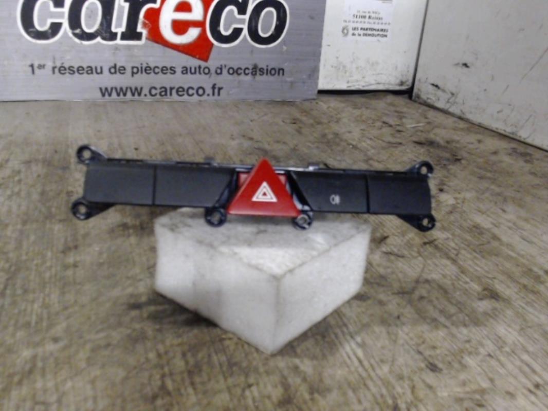 Bouton de warning KIA PICANTO 1 PHASE 1 Diesel - 1
