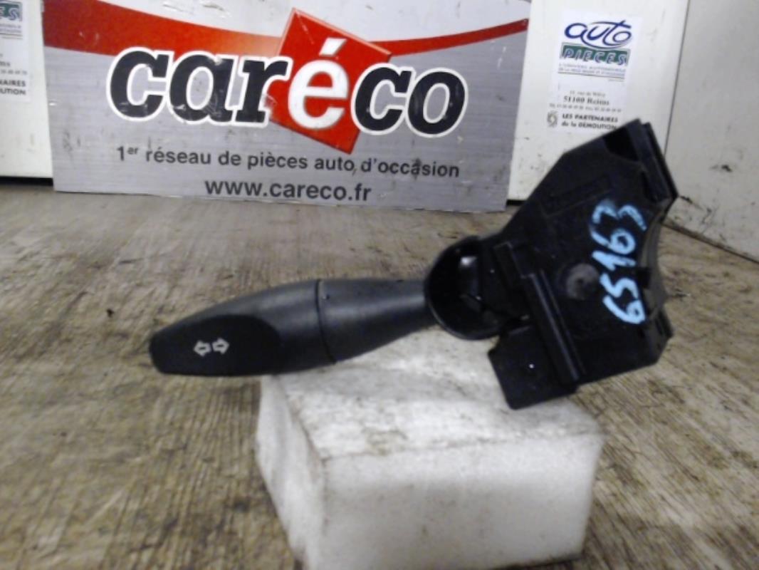 Commodo phare FORD FUSION PHASE 1 Essence - 1