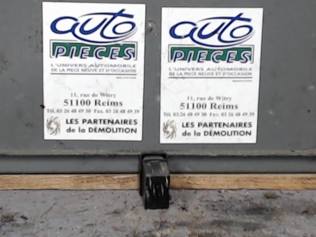 Bouton/Interrupteur VOLKSWAGEN TRANSPORTER 4 PHASE 2 Diesel - 1