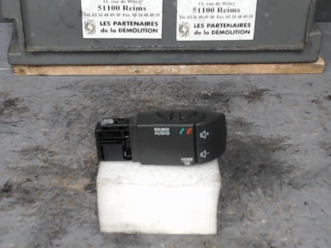 Commande autoradio RENAULT CAPTUR 1 PHASE 2 Diesel - 1