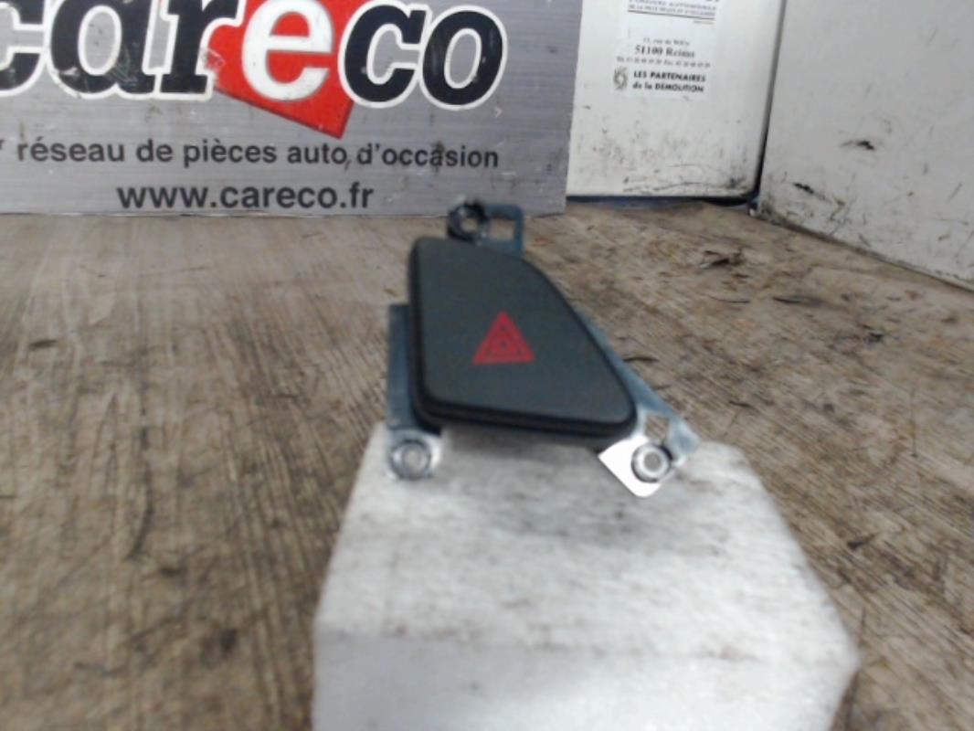Bouton de warning HYUNDAI I 30 1 PHASE 1 Diesel - 1