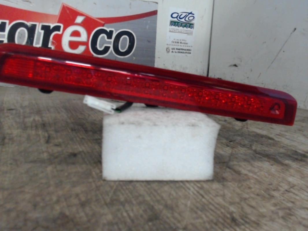 Feu arriere stop central HYUNDAI I 30 1 PHASE 1 Diesel - 1
