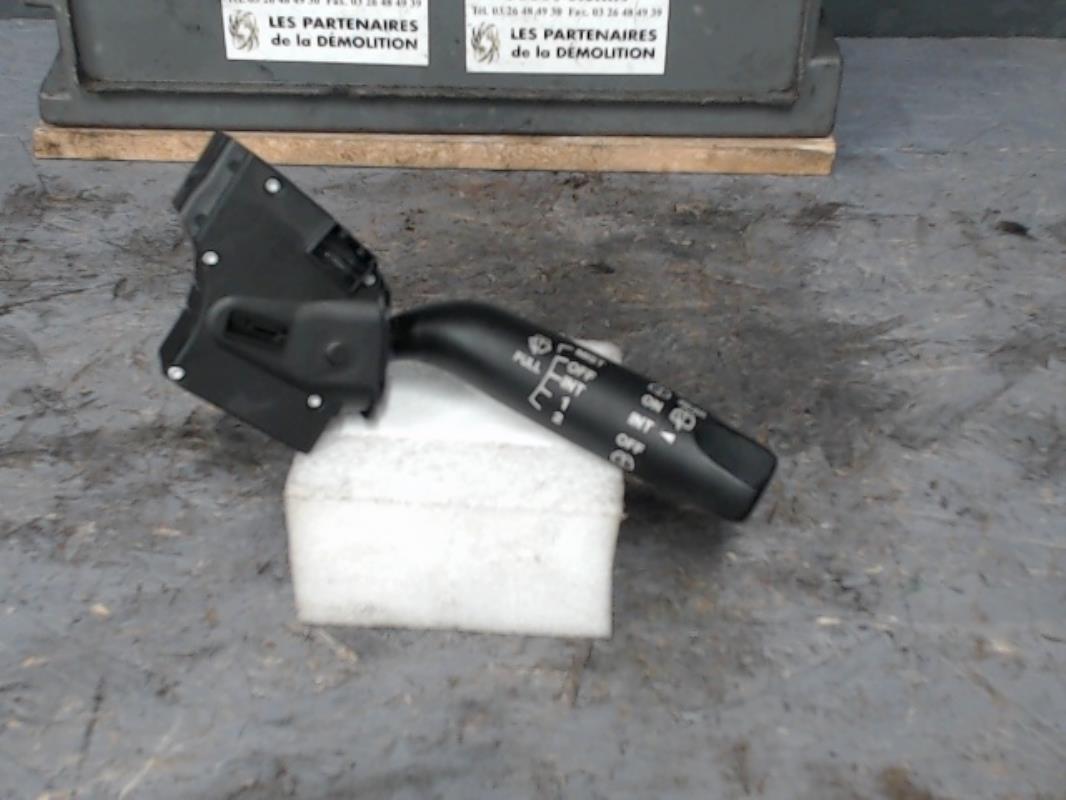 Commodo d'essuie glaces MAZDA 2 1 Essence - 1