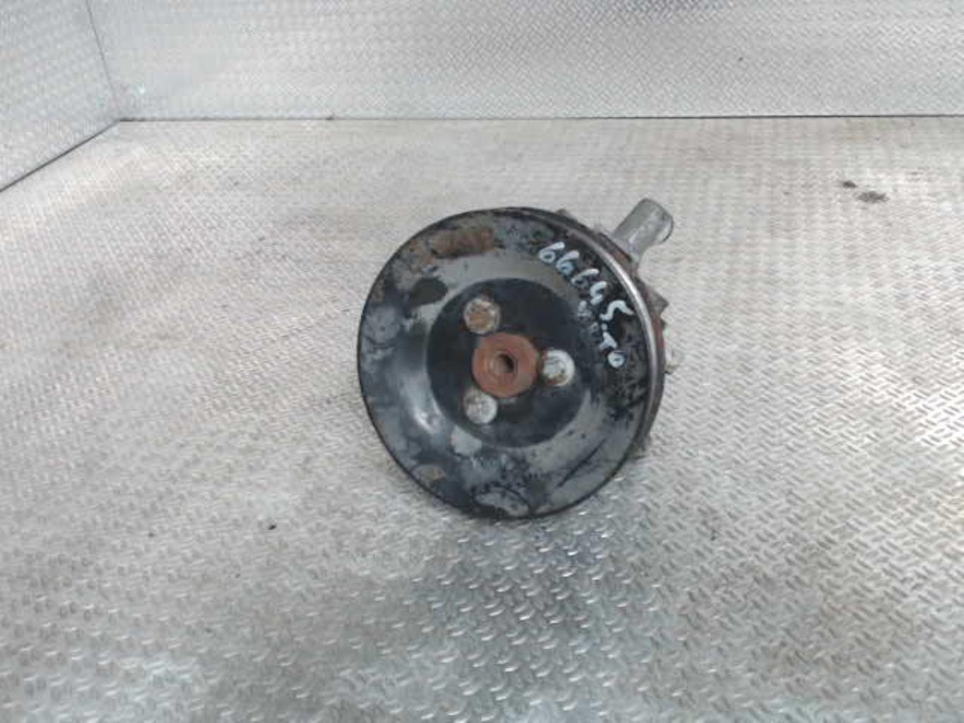 Pompe de direction MERCEDES VITO 638 Diesel - 1