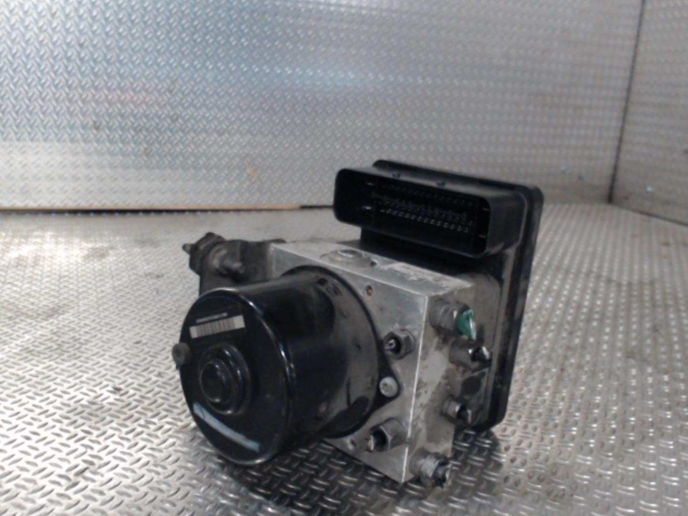 Bloc ABS (freins anti-blocage) CITROEN C5 1 PHASE 2 BREAK Diesel - 1