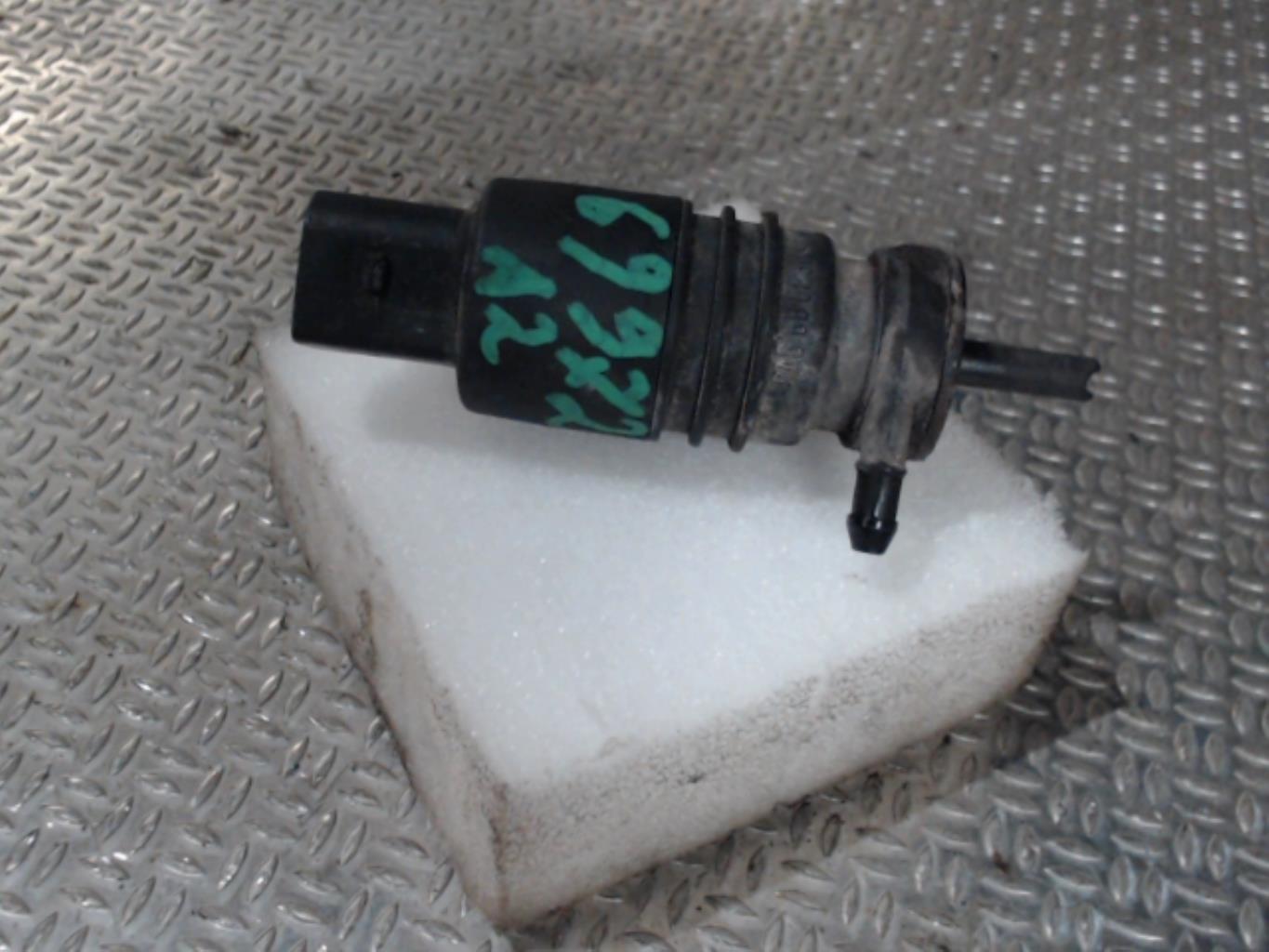 Pompe lave glace avant AUDI A2 Diesel - 1