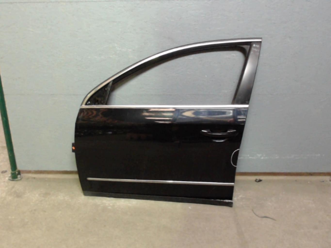 Porte avant gauche VOLKSWAGEN PASSAT 5 BREAK Diesel - 1