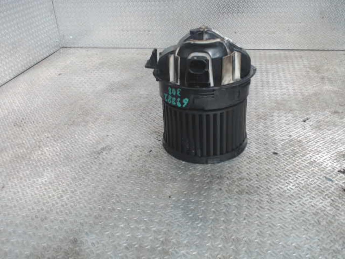 Pulseur d'air PEUGEOT 308 1 PHASE 1 Diesel - 1