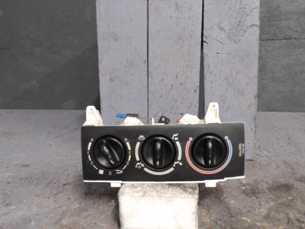 Commande chauffage RENAULT MEGANE 1 PHASE 2 Essence - 1