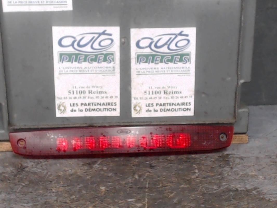 Feu arriere stop central FORD FOCUS 2 PHASE 1 Diesel - 1