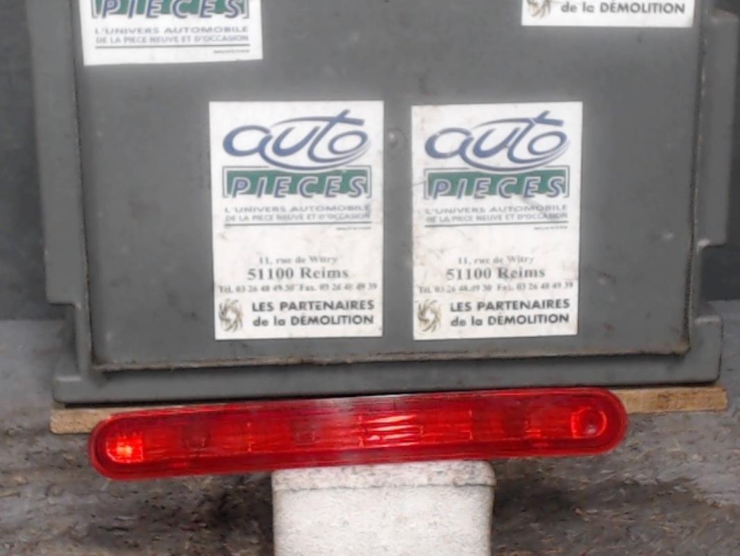 Feu arriere stop central PEUGEOT 207 PHASE 1 Diesel - 1