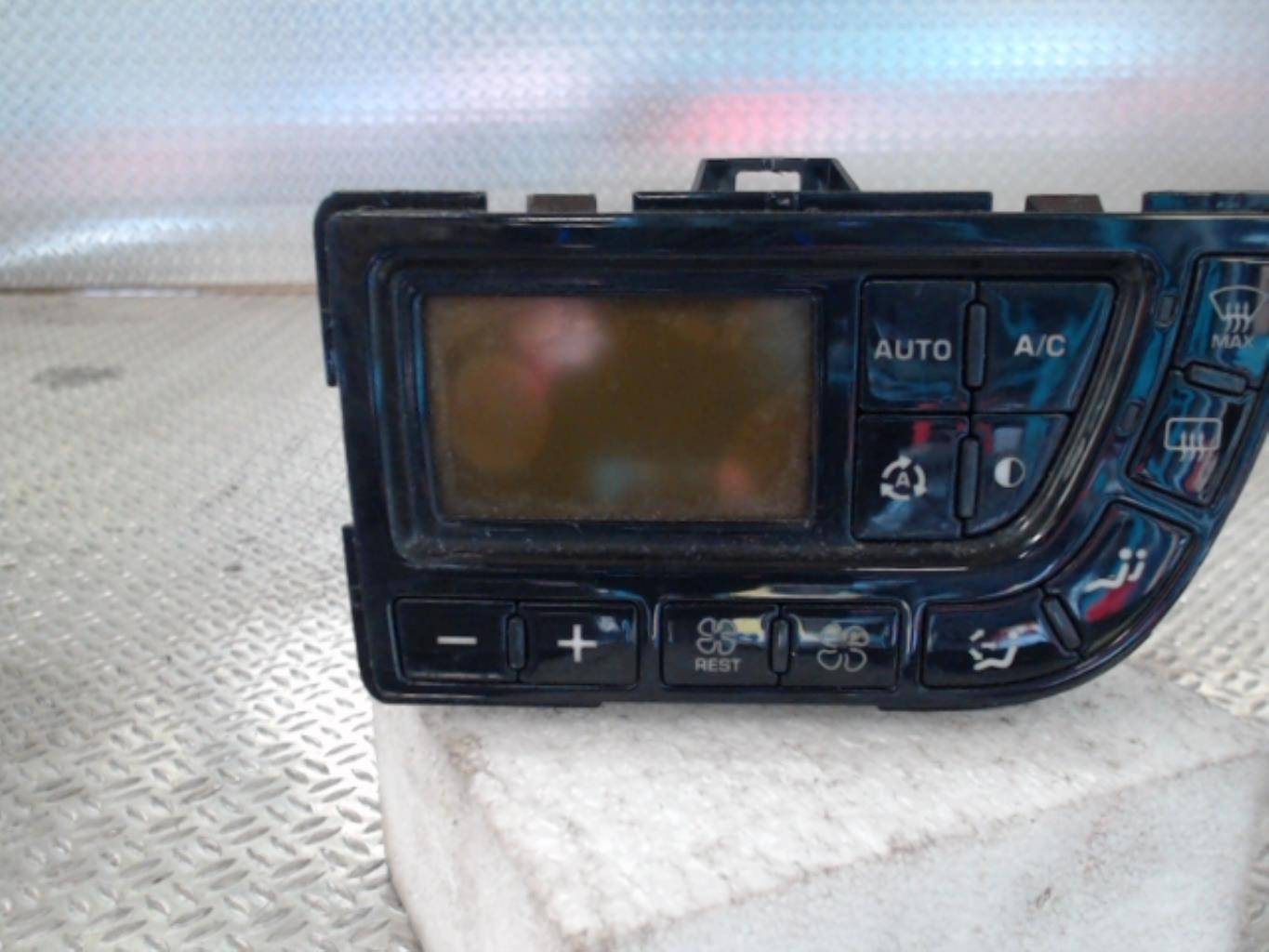 Commande chauffage CITROEN C4 GRAND PICASSO 1 Diesel - 1