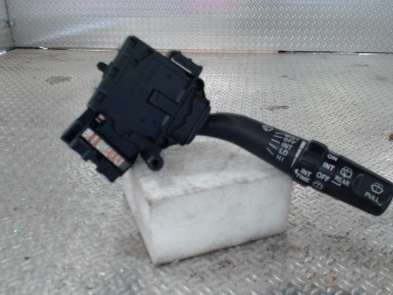 Commodo d'essuie glaces TOYOTA COROLLA VERSO 2 PHASE 1 Diesel - 1