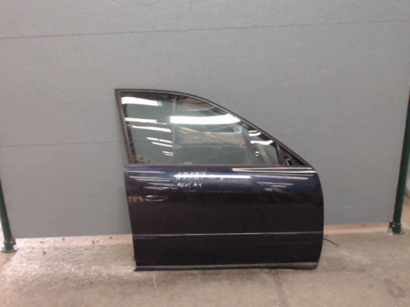 Porte avant droit AUDI A4 1 PHASE 2 Diesel - 1