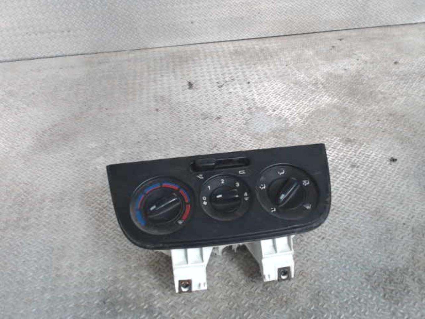Commande chauffage FIAT FIORINO 3 PHASE 1 Diesel - 1