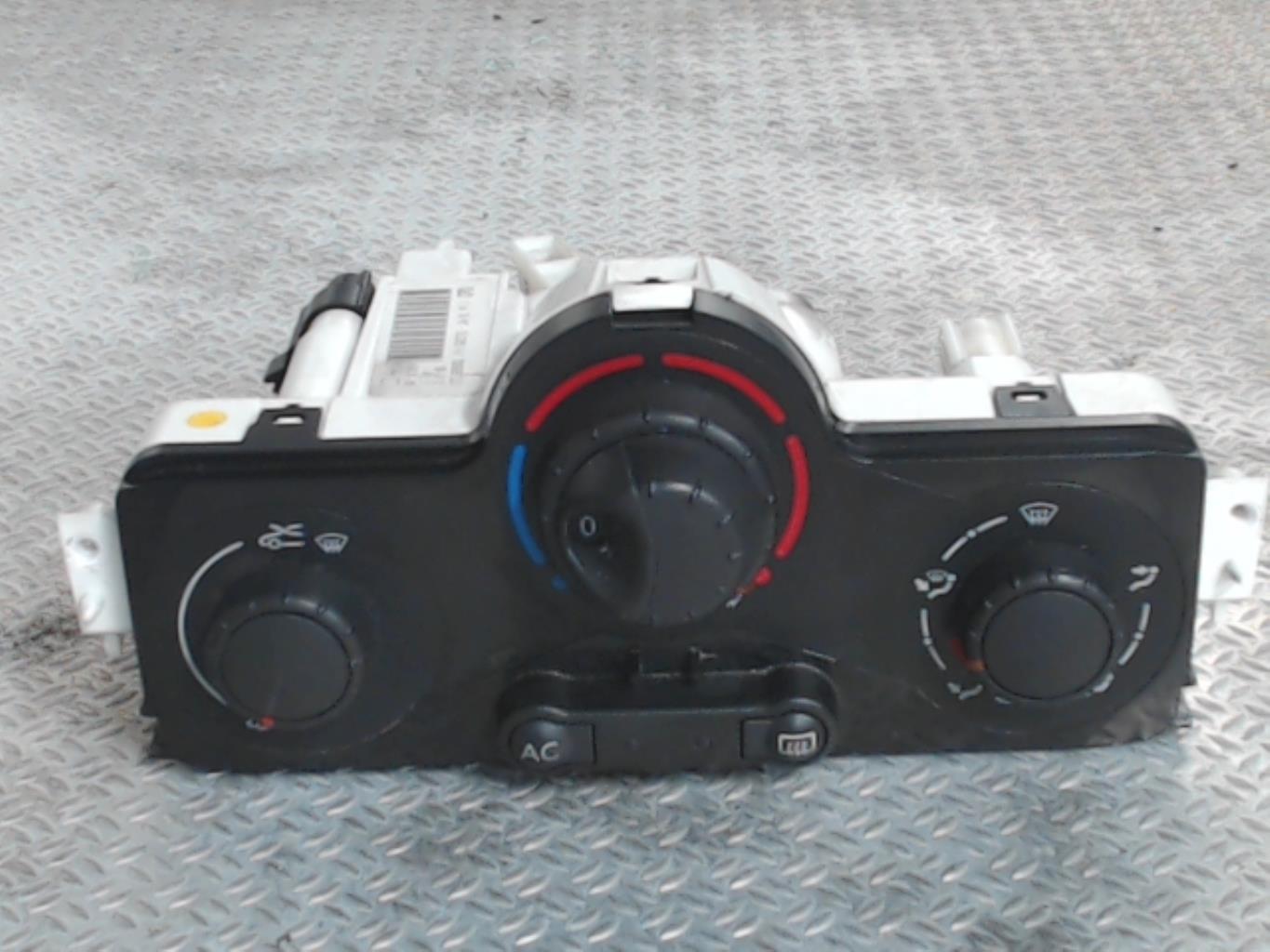 Commande chauffage RENAULT SCENIC 2 PHASE 2 Diesel - 1