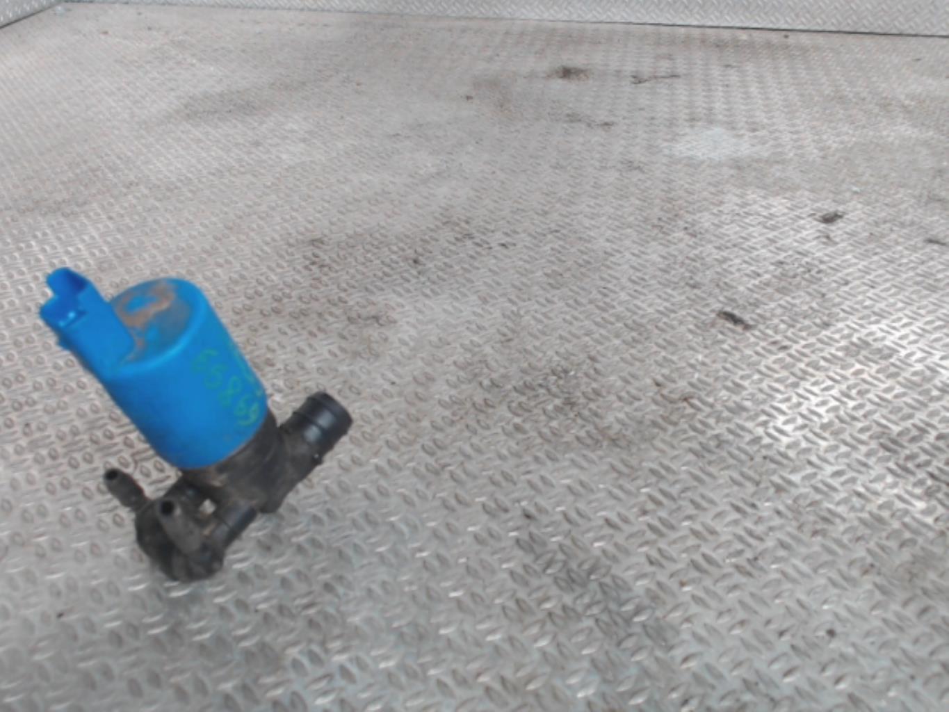 Pompe lave glace avant CITROEN C5 2 Diesel - 1