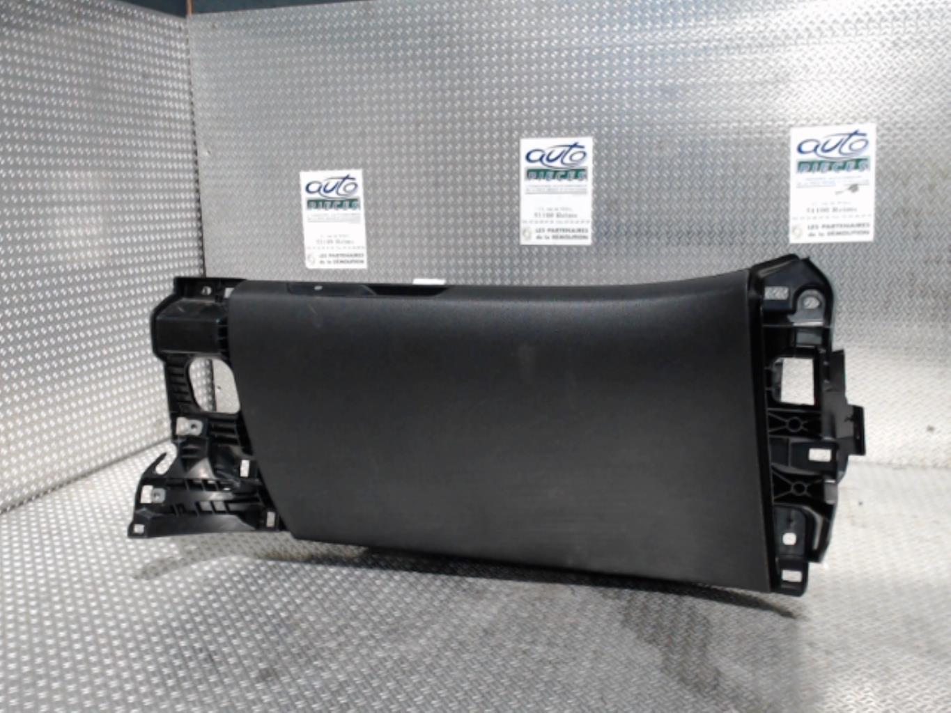 Boite a gants RENAULT GRAND SCENIC 4 Diesel - 1