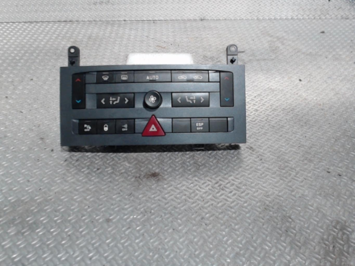 Commande chauffage PEUGEOT 407 COUPE Diesel - 1