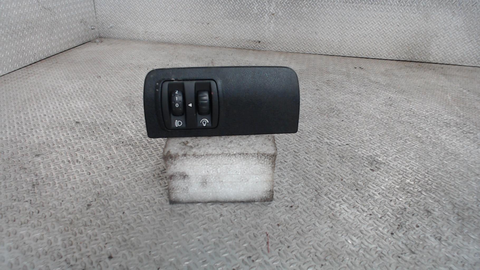 Commande de reglage hauteur de phare RENAULT MEGANE 3 PHASE 1 Diesel - 1