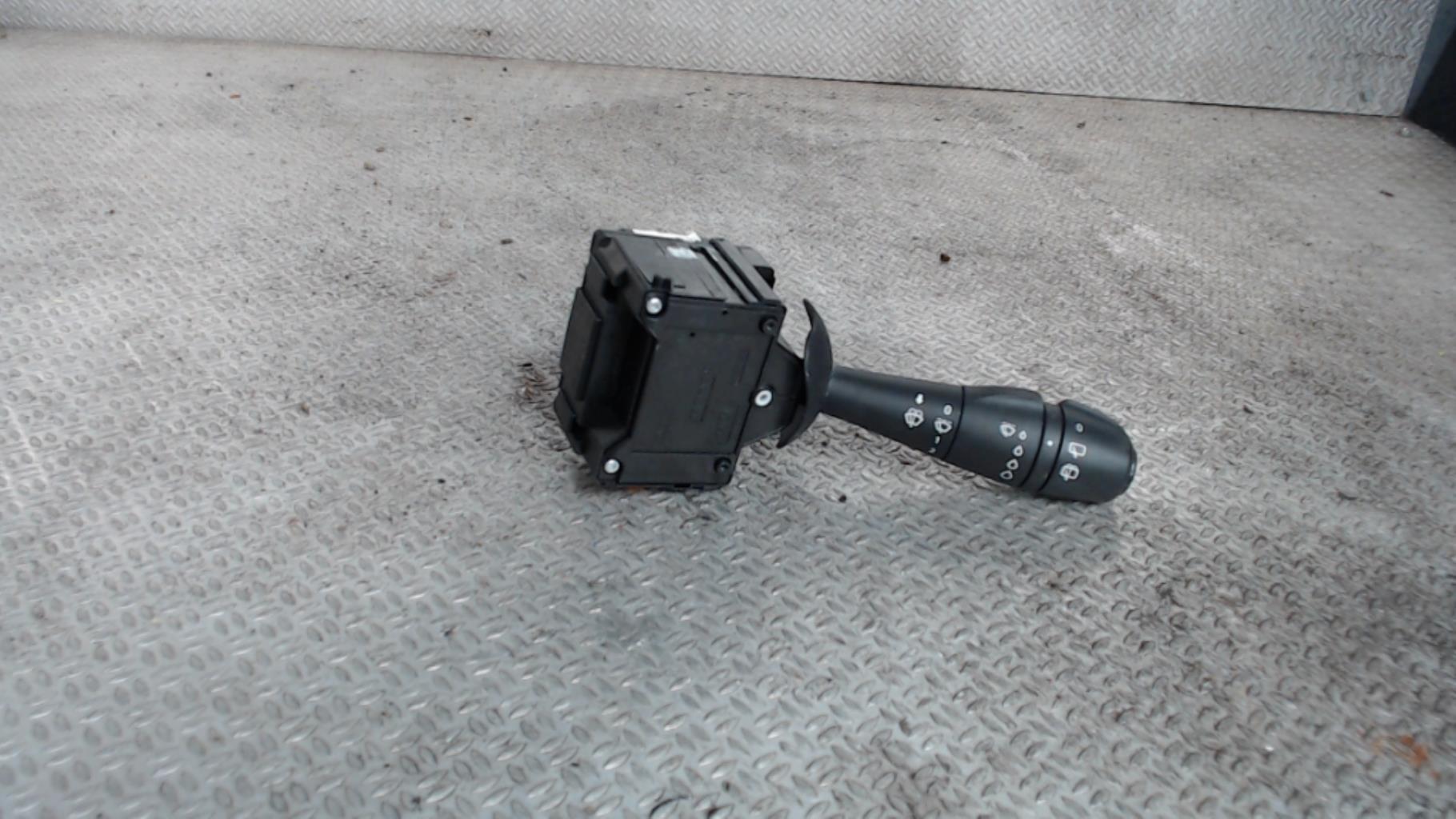 Commodo d'essuie glaces RENAULT CLIO 4 PHASE 1 Essence - 1