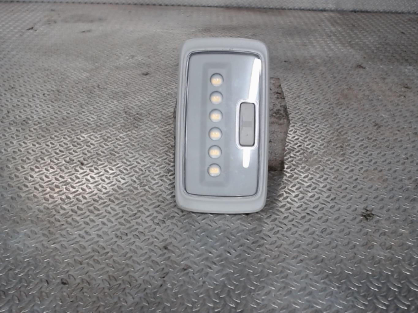 Eclairage de plafonnier RENAULT MASTER 3 Diesel - 1