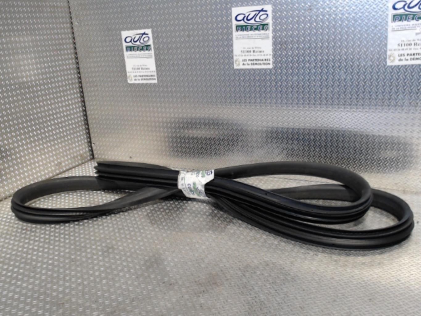 Joint de porte avant droite RENAULT CLIO 4 PHASE 1 Diesel - 1