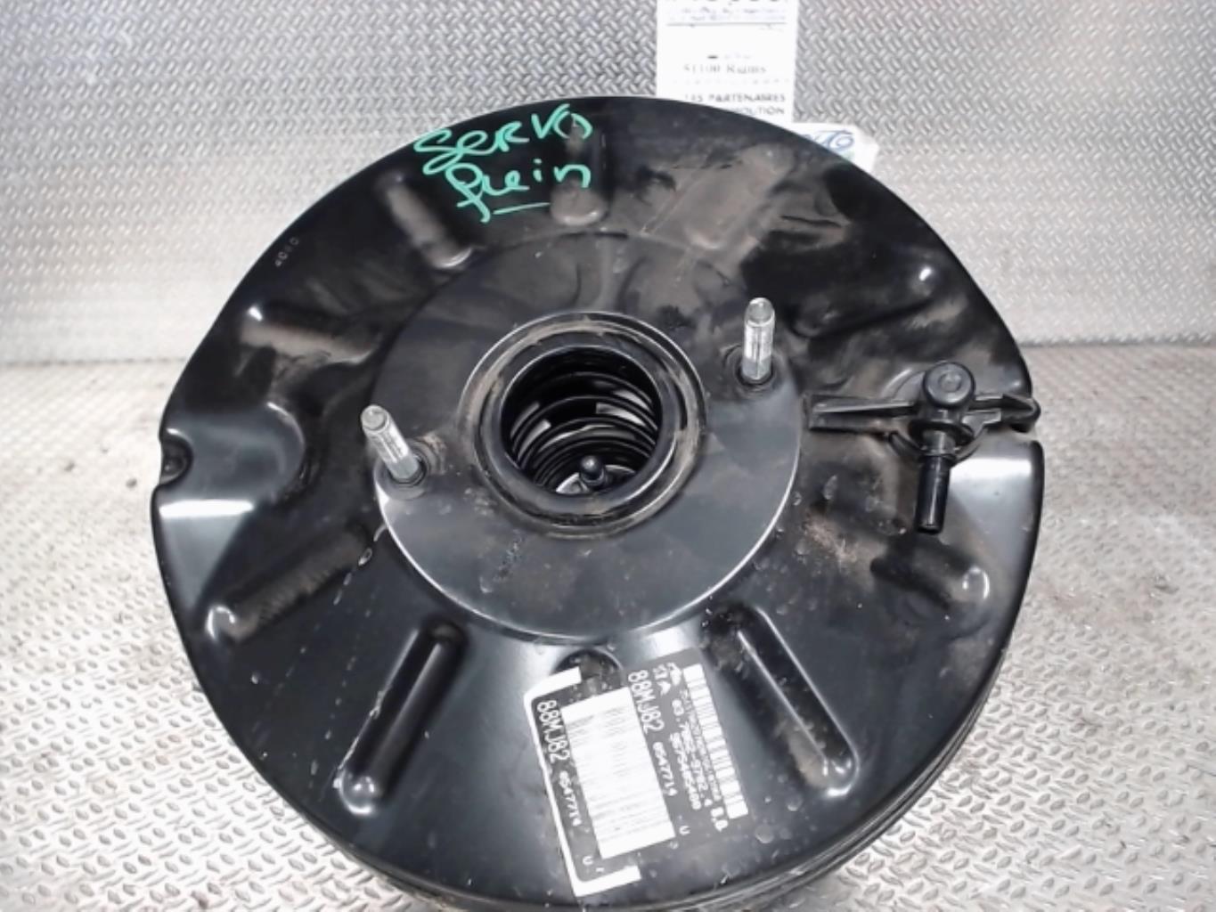 Servo frein PEUGEOT 308 2 SW PHASE 1 BREAK Diesel - 1