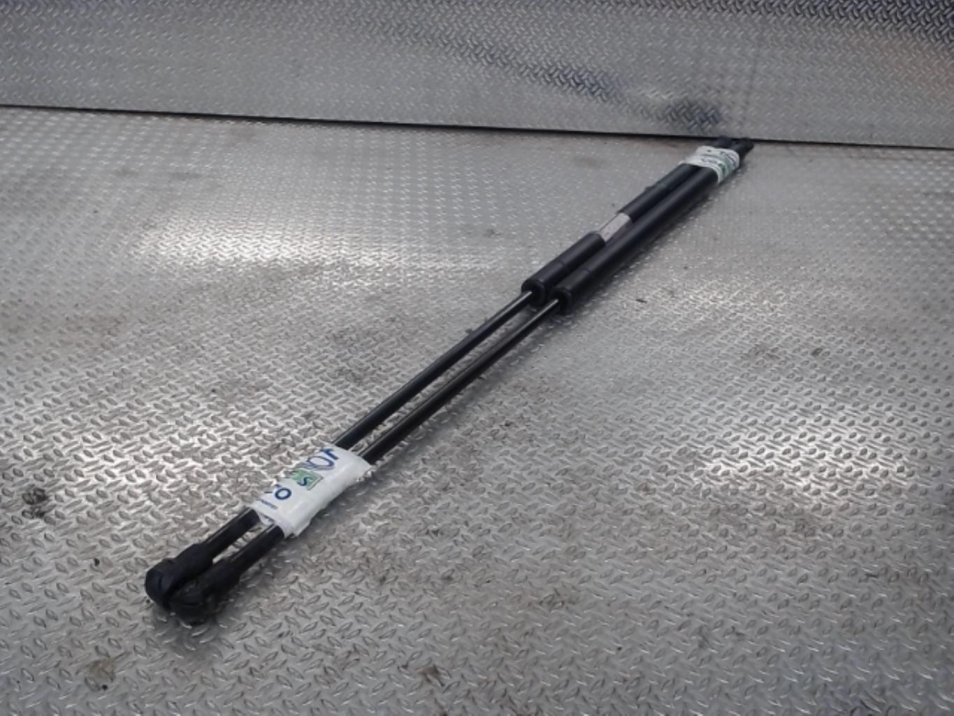 Verin de capot PEUGEOT 306 PHASE 2 Diesel - 1