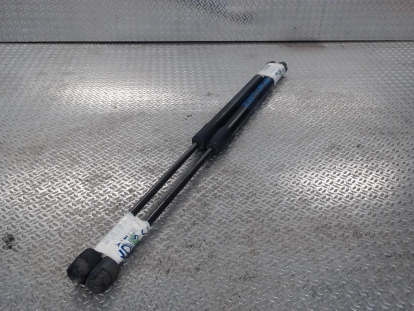 Verin de coffre CITROEN C4 2 PHASE 1 Essence - 1