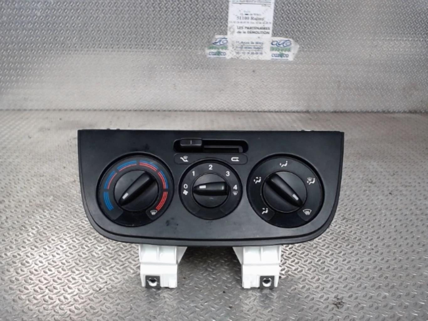 Commande chauffage PEUGEOT BIPPER Diesel - 1