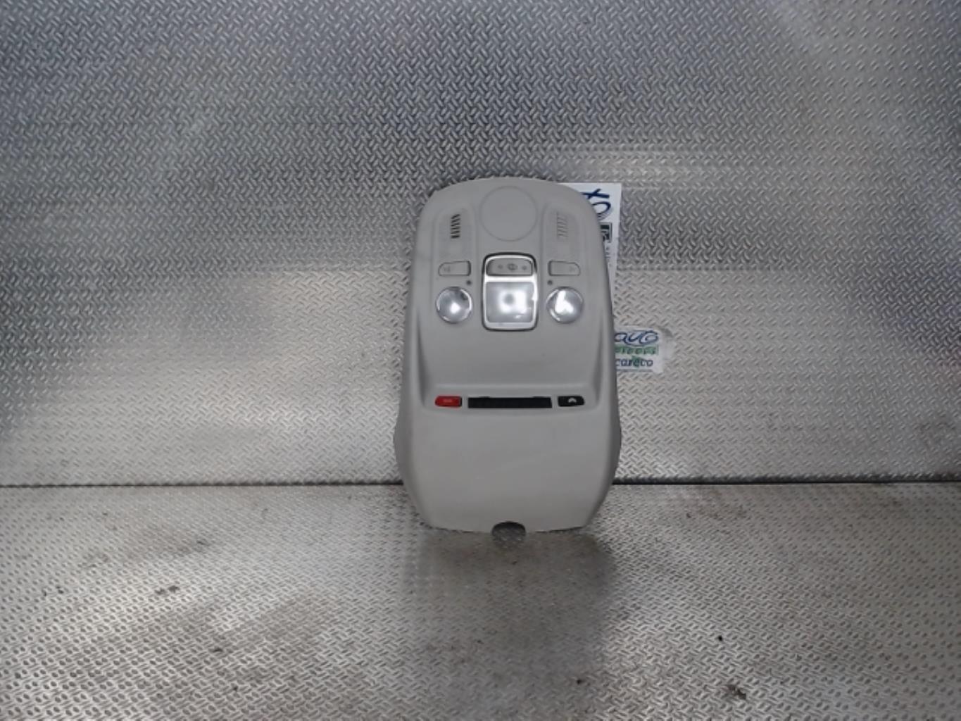 Eclairage de plafonnier CITROEN C4 2 PHASE 1 Diesel - 1