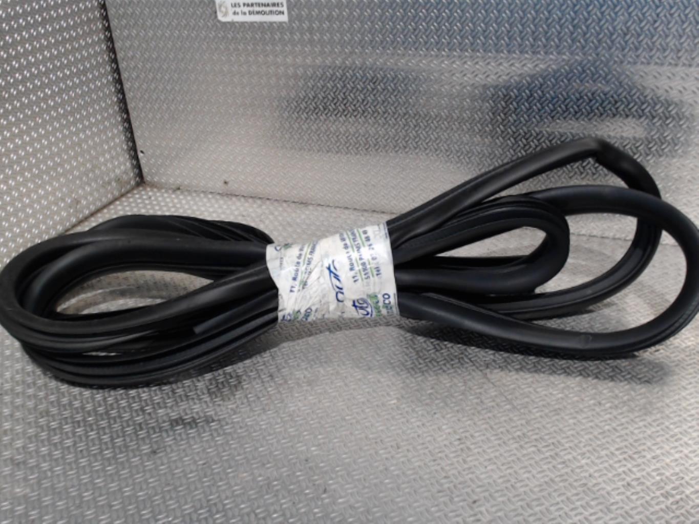 Joint de porte avant droite RENAULT MASTER 3 Diesel - 1