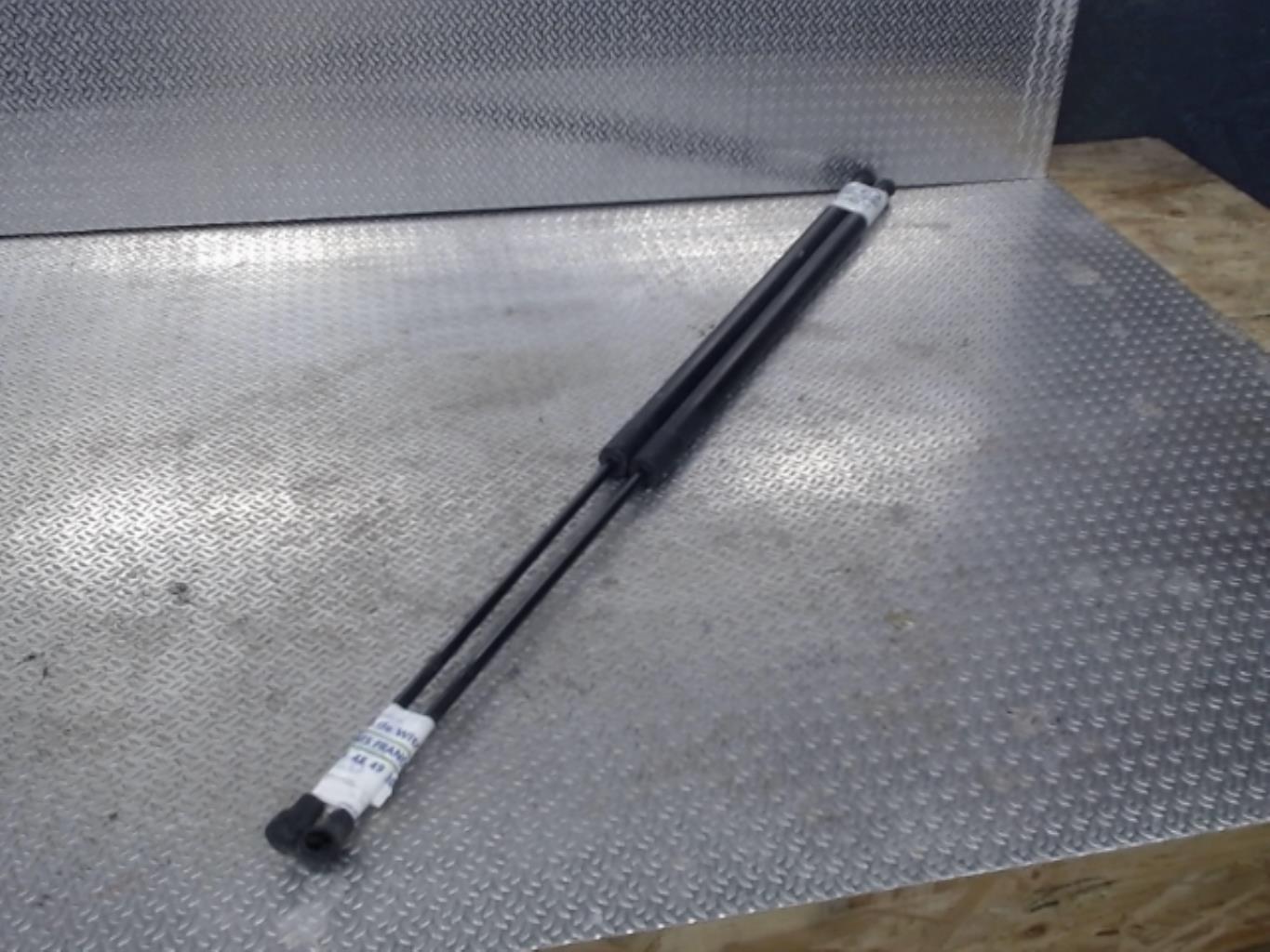 Verin de coffre RENAULT KANGOO 2 PHASE 1 Diesel - 1