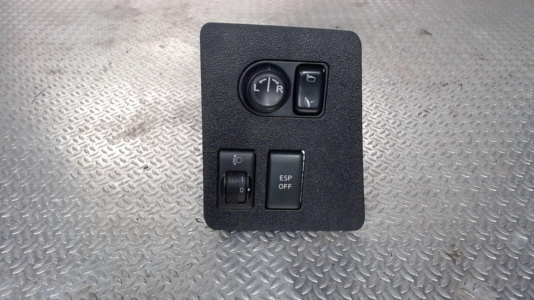 Commande retroviseurs NISSAN QASHQAI 1 PHASE 1 Diesel - 1