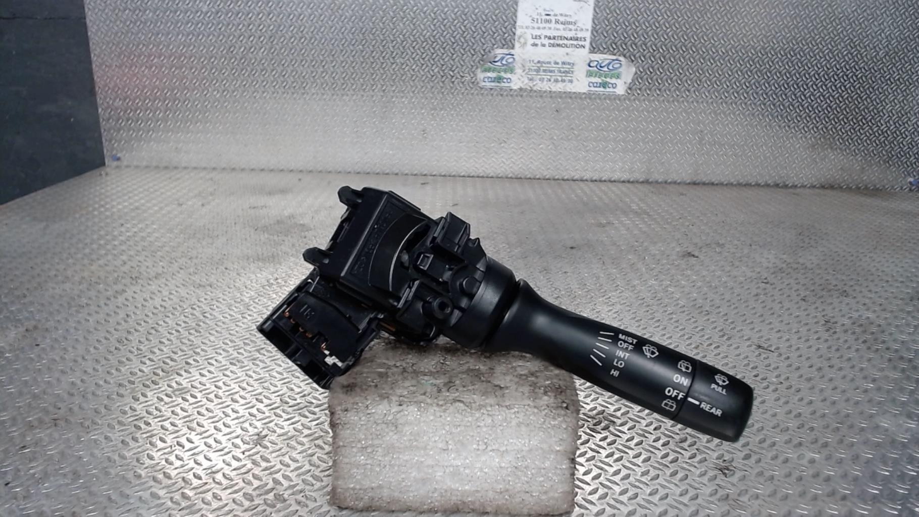 Commodo d'essuie glaces TOYOTA YARIS 2 PHASE 1 Diesel - 1