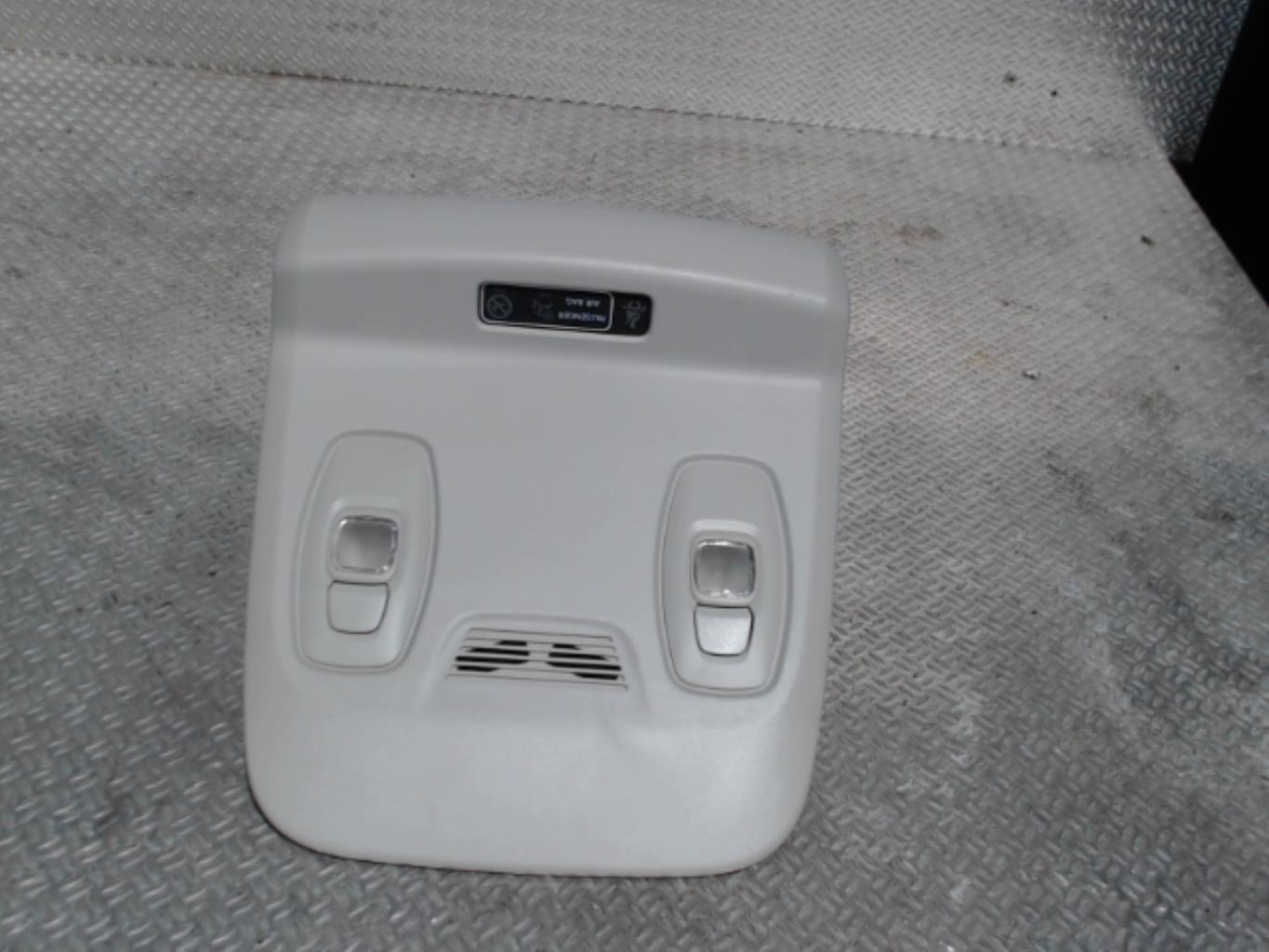 Eclairage de plafonnier RENAULT GRAND SCENIC 4 Diesel - 1