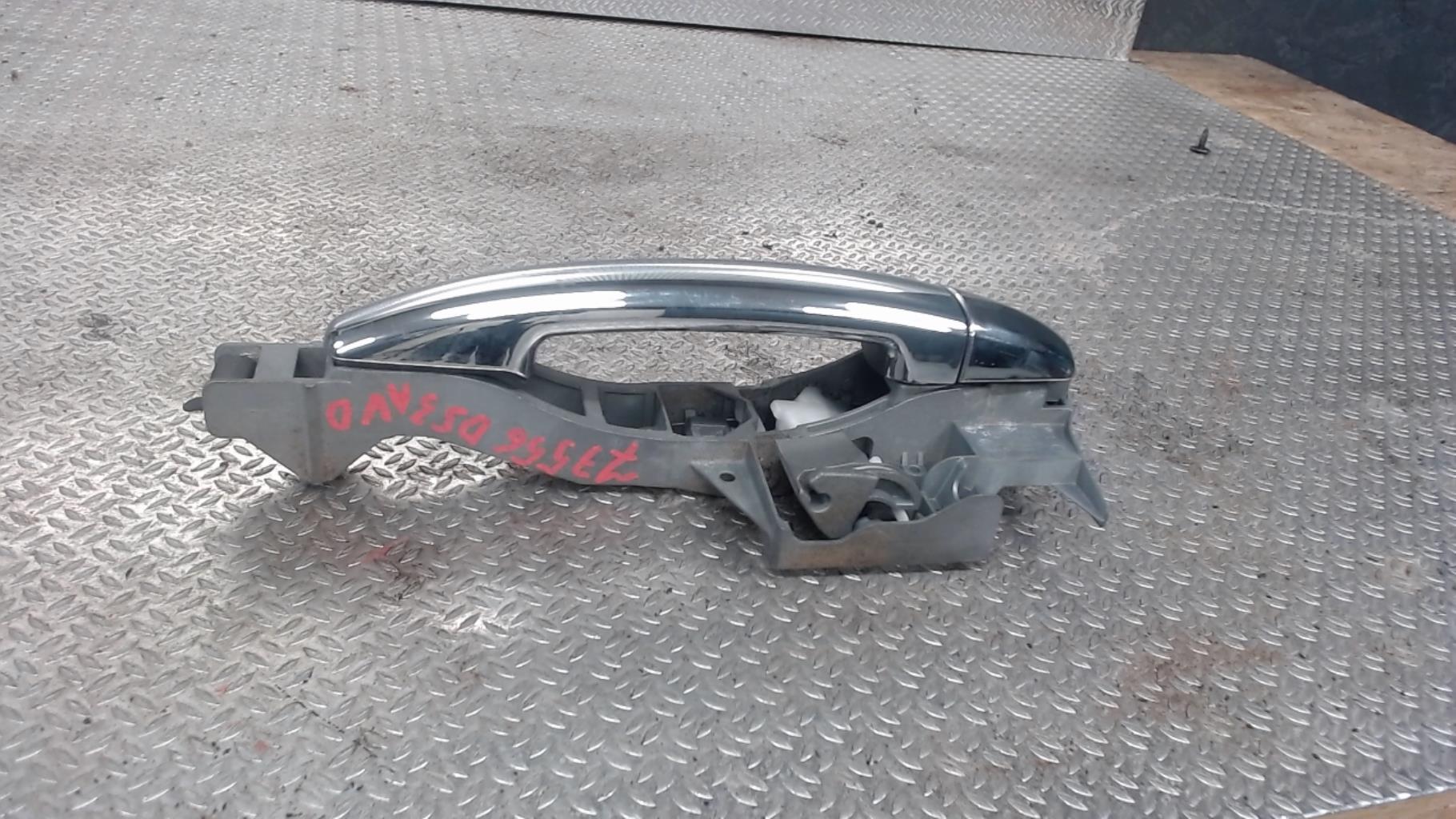 Poignee porte avant droit CITROEN DS3 PHASE 1 Essence - 1