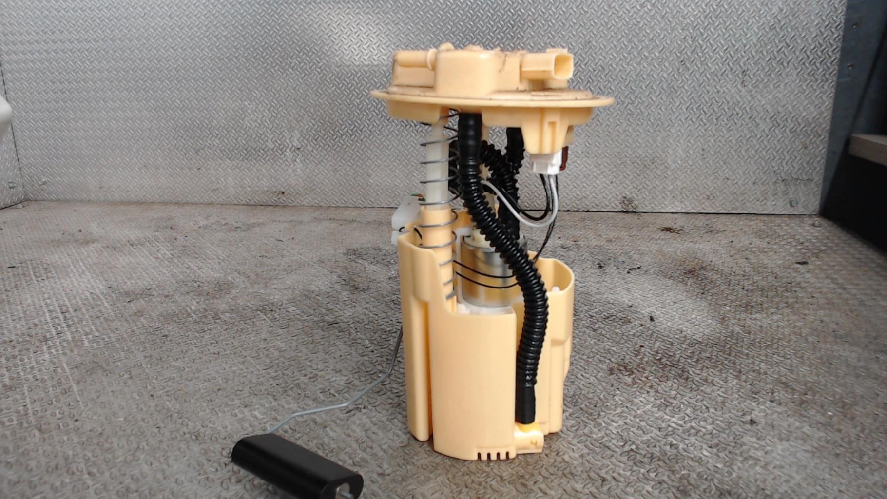 Pompe à carburant RENAULT CAPTUR 1 PHASE 1  - 1