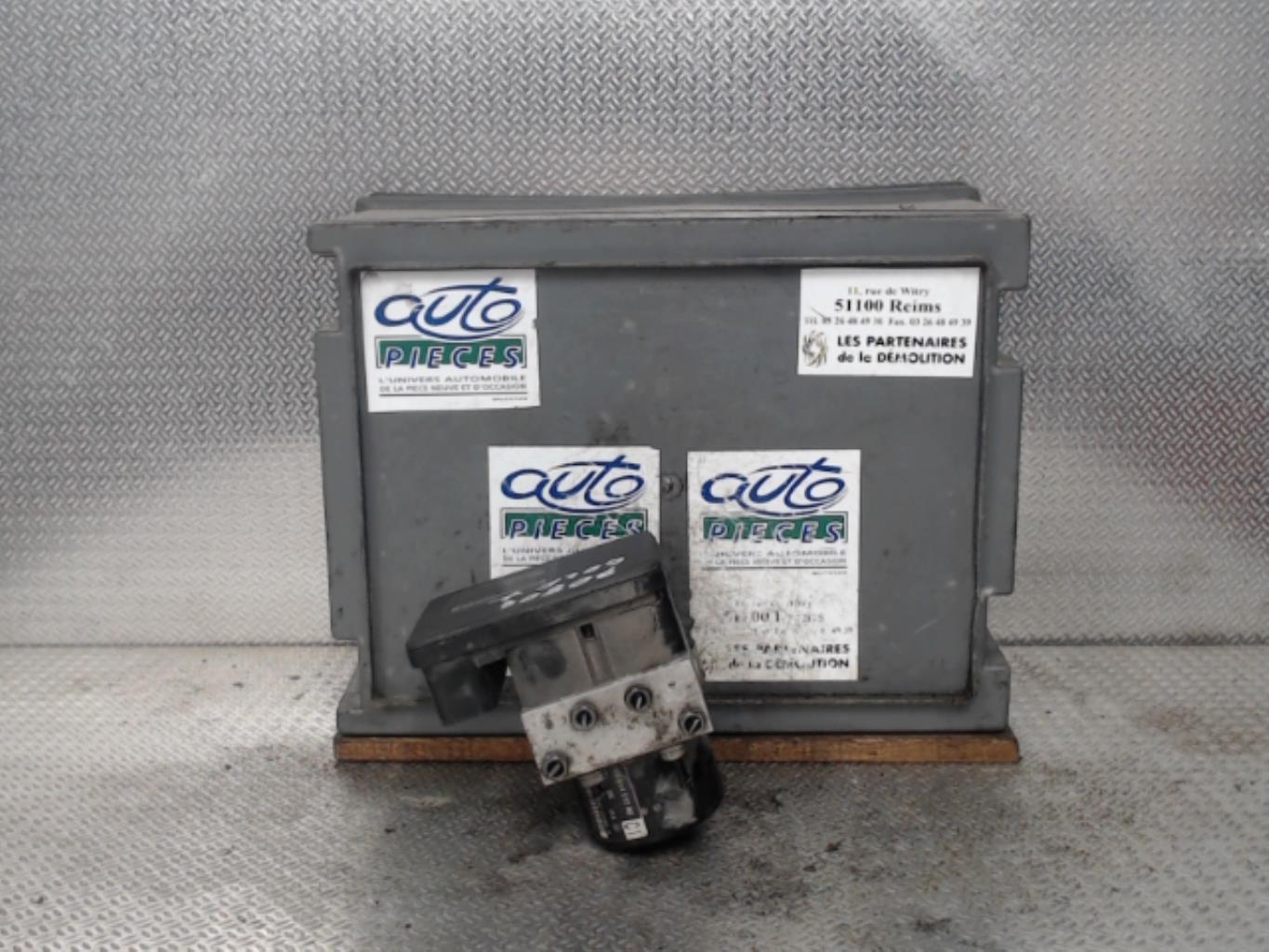 Bloc ABS (freins anti-blocage) VOLKSWAGEN GOLF PLUS PHASE 1 Diesel - 1