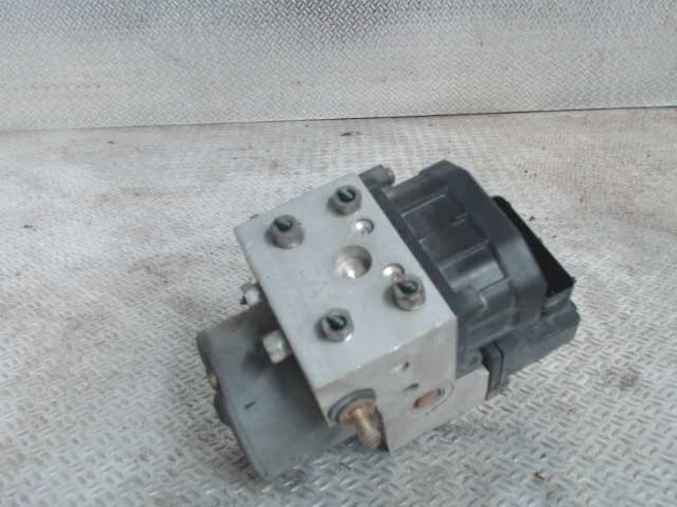 Bloc ABS (freins anti-blocage) OPEL CORSA C PHASE 1 Essence - 1
